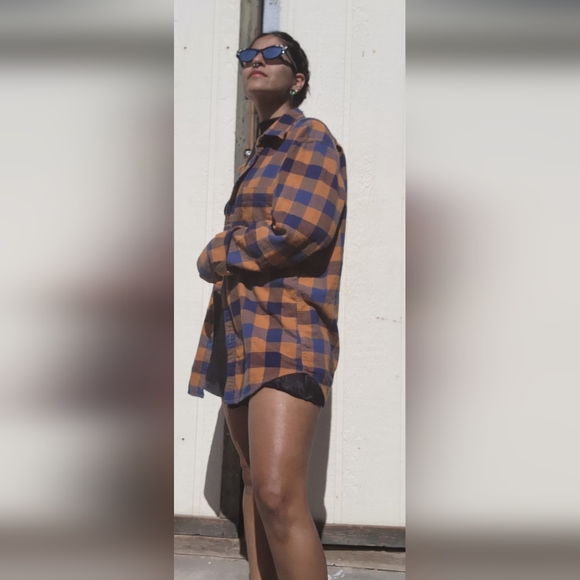 Flannel - Picture 2 of 2